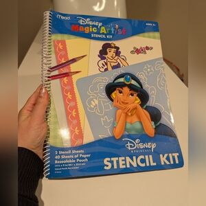 Disney Magic Artist Stencil Kit with Blue and Purple